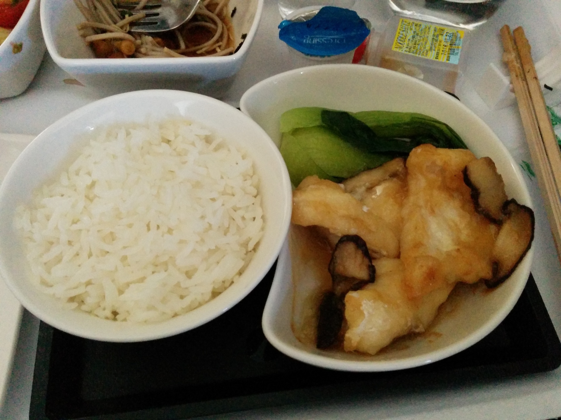 キャセイパシフィック航空 東京 羽田 ー香港のビジネスクラス機内食 Anaカードの使い方からマイレージの裏技まで マイラーブログ